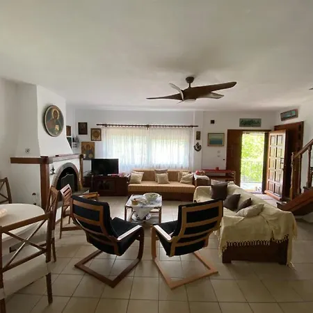 Elia House