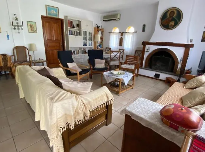 Willa Elia House